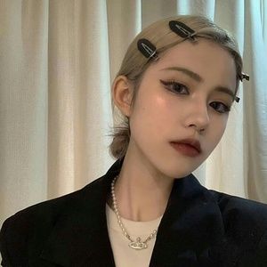 Chaopai Diamond Inlaid Saturn Pearl Necklace, Wome